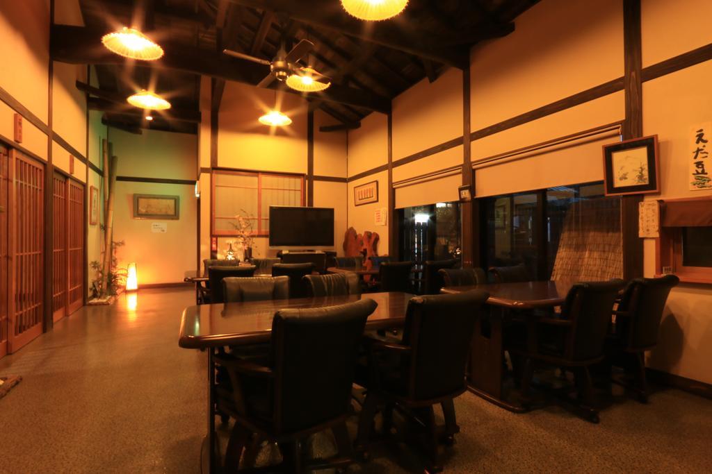 Yunomoto Onsen Hotel Miyakonojo Bagian luar foto